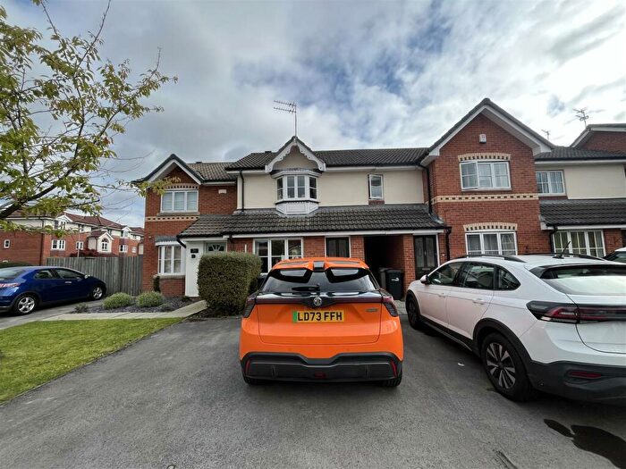 2 Bedroom House To Rent In Tiverton Drive, Wilmslow, Cheshire, SK9