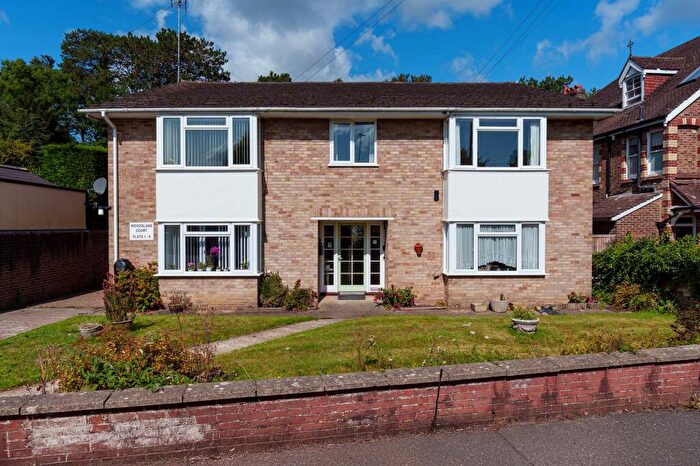 2 Bedroom Flat For Sale In Woodsland Road, Hassocks, BN6