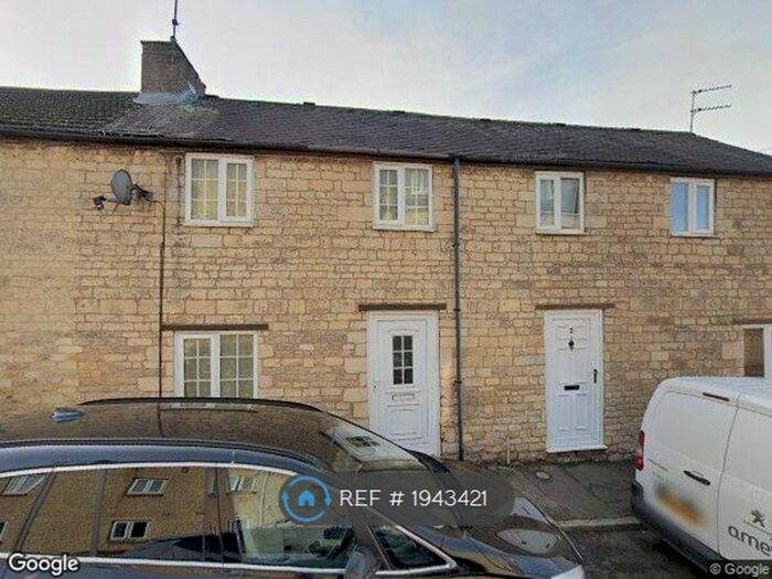 2 Bedroom End Of Terrace House To Rent In Stocks Lane, Corby, NN17