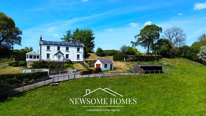 5 Bedroom Detached House For Sale In Denbigh Road, Nannerch, Mold, CH7