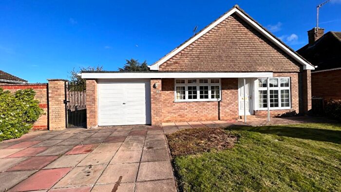 3 Bedroom Detached Bungalow For Sale In The Stitch, Friday Bridge, PE14