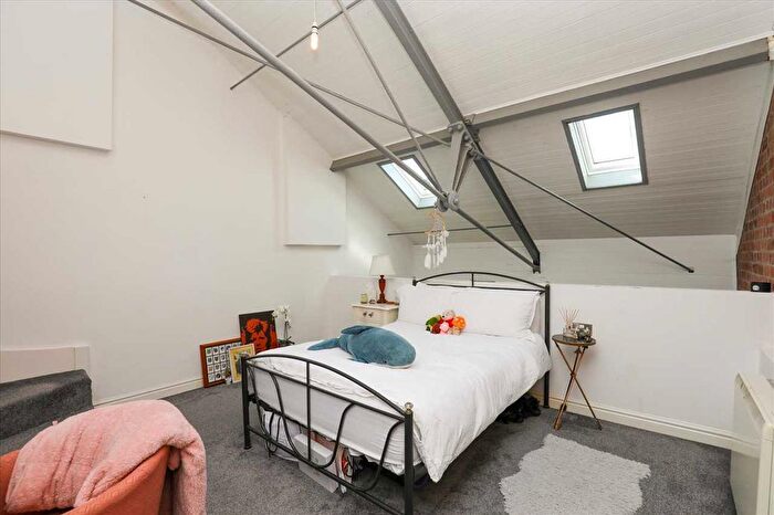 2 Bedroom Flat For Sale In Waterloo Warehouse, Waterloo Road, Liverpool, L3