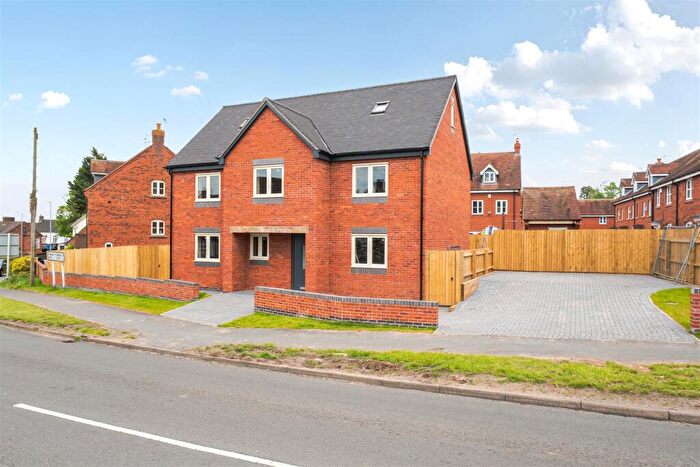 5 Bedroom Detached House For Sale In Newport Road, Eccleshall, Stafford, ST21