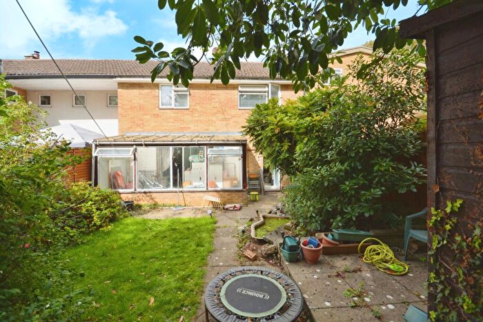3 Bedroom Terraced House For Sale In Briardale, Stevenage, SG1