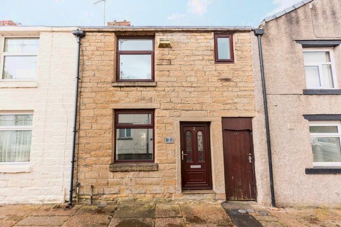 2 Bedroom Terraced House To Rent In Rutland Street, Blackburn, Lancashire, BB2