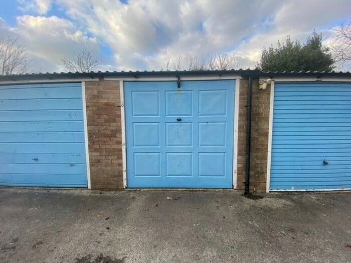 Property To Rent In Carlingford Court, Bognor Regis, PO21