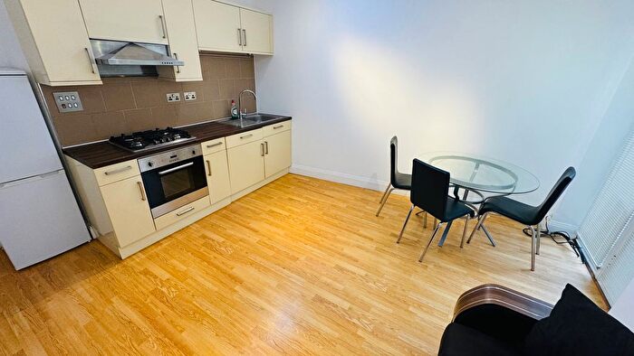 1 Bedroom Flat To Rent In Meyrick Road, London, SW11