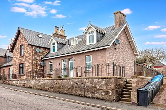 1 Bedroom End Of Terrace House For Sale In Kirkburn, Inverbervie, Montrose, Aberdeenshire, DD10