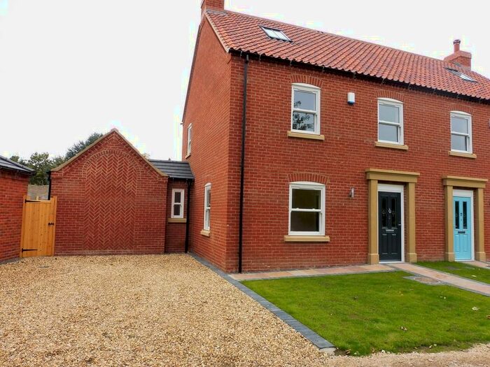3 Bedroom Semi-Detached House To Rent In Main Street, Fulstow, Louth, LN11