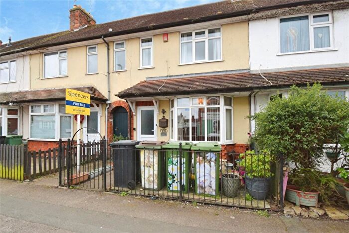 3 Bedroom End Of Terrace House For Sale In Countesthorpe Road, Wigston, Leicestershire, LE18