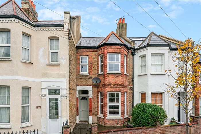3 Bedroom Terraced House For Sale In Holdernesse Road, London, SW17