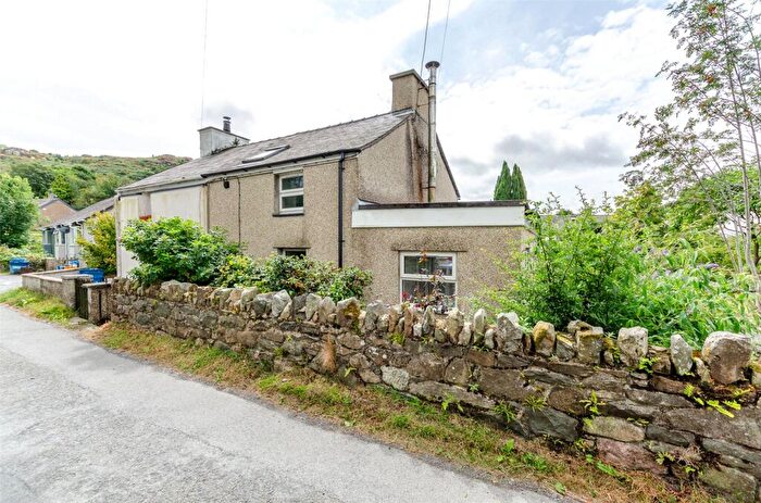 2 Bedroom Semi-Detached House For Sale In Clwt-y-Bont, Caernarfon, Gwynedd, LL55