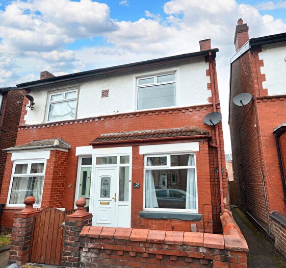 3 Bedroom Semi-Detached House To Rent In Boothby Street, Stockport, SK2