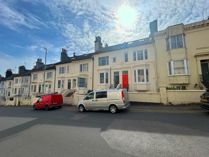 1 Bedroom Flat To Rent In Chatham Place, Brighton, East Sussex, BN1