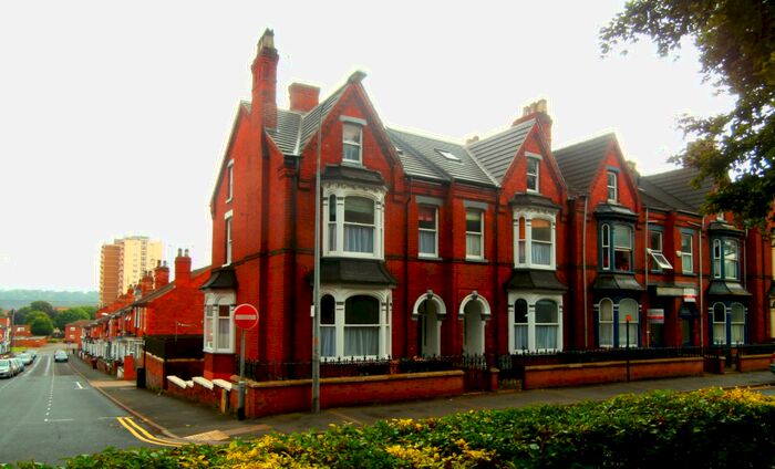 7 Bedroom Terraced House To Rent In Monks Road, Lincoln, LN2