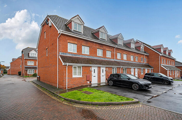 2 Bedroom Duplex For Sale In Bright Wire Crescent, Eastleigh, Hampshire, SO50