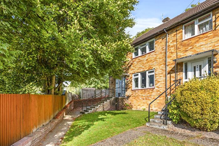 3 Bedroom End Of Terrace House For Sale In Hawthorne Road, High Wycombe (Potential To Extend), HP13