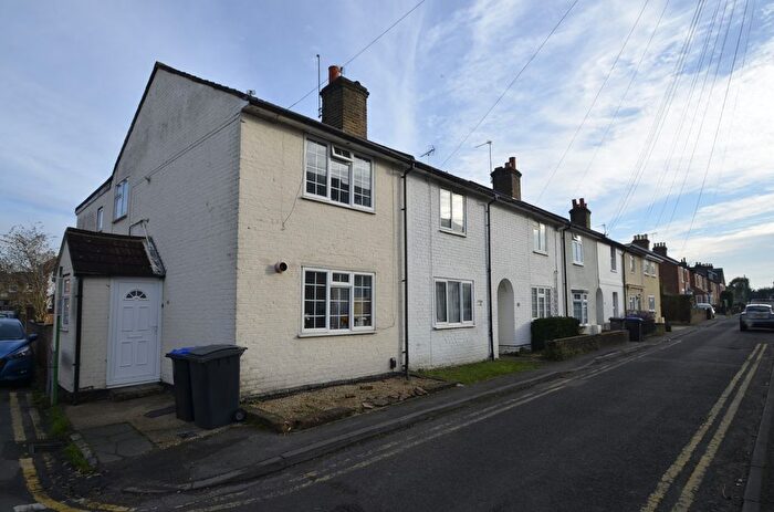 4 Bedroom Semi Detached House To Rent In North Street, Egham, TW20