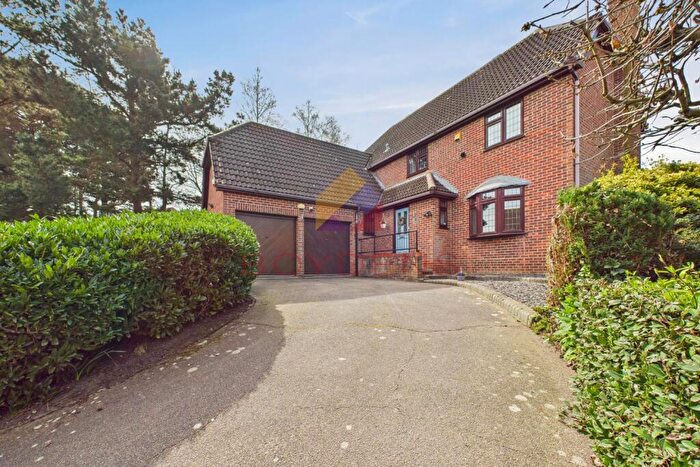 4 Bedroom Detached House For Sale In Longridge, Colchester, CO4