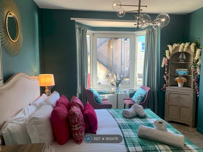 Studio To Rent In Dart Valley Coastal Apartments, Paignton, TQ4