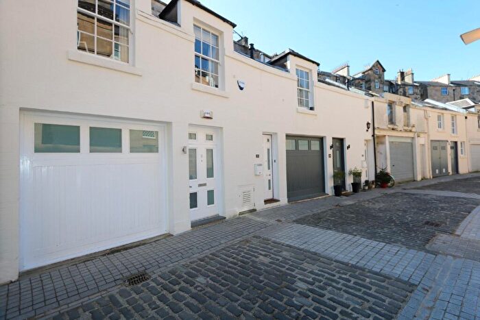 2 Bedroom House To Rent In Park Terrace Lane, Glasgow, G3