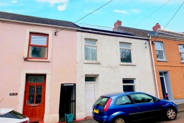 3 Bedroom Property To Rent In Goppa Road, Swansea, SA4