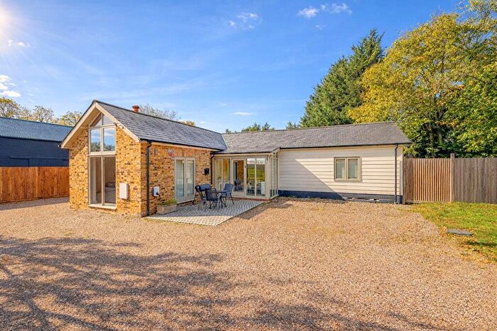 3 Bedroom Detached Bungalow For Sale In Detached Barn Style Home - Little Berkhamsted, SG13