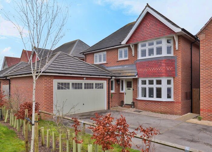 4 Bedroom Detached House To Rent In Miller Road, Clifton Moor, York, North Yorkshire, YO30