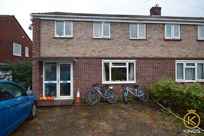 5 Bedroom End Of Terrace House To Rent In Applegarth Avenue, Guildford, GU2