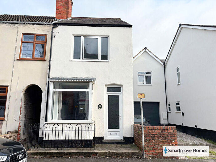 3 Bedroom Semi Detached House To Rent In George Street, Riddings, DE55