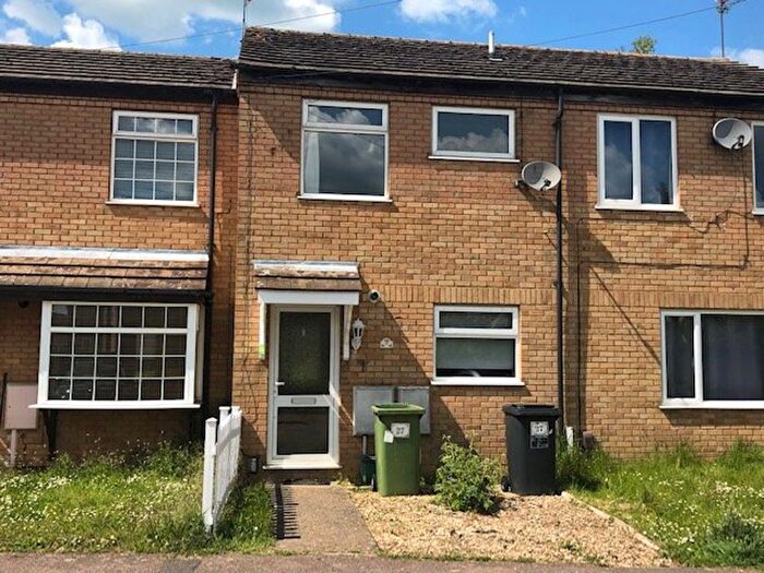 2 Bedroom Property To Rent In Larch Road, Corby, NN17