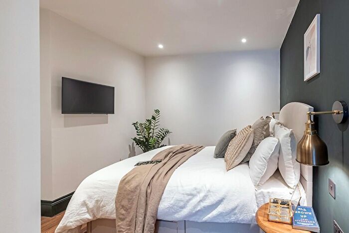 Studio To Rent In James Street, Liverpool, Merseyside, L2