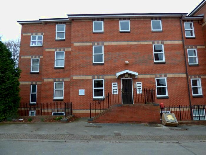 2 Bedroom Flat To Rent In Northgate Lodge, Skinner Lane, Pontefract, WF8