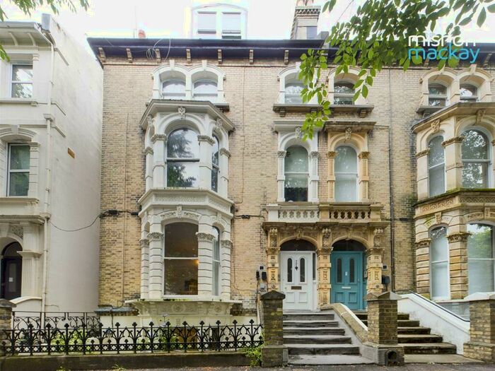 1 Bedroom Flat To Rent In Tisbury Road, Hove, BN3