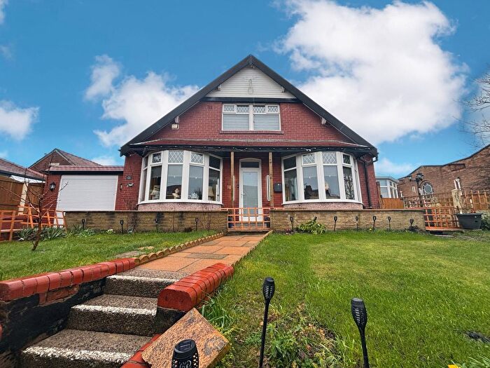 4 Bedroom Detached House For Sale In Park Road, Blackpool, FY1