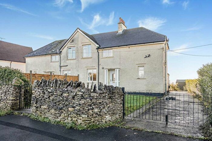 3 Bedroom Semi-Detached House For Sale In Tetbury Street, Minchinhampton, GL6