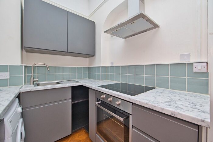 1 Bedroom Flat To Rent In Surrey Road, Cliftonville, Margate, CT9