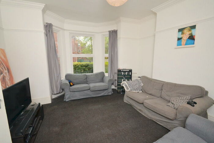 7 Bedroom Terraced House To Rent In Wellington Road, Withington, Manchester, M20