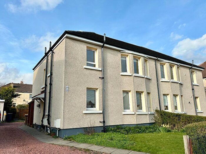 2 Bedroom Flat To Rent In Lochfield Road, Paisley, Renfrewshire, PA2