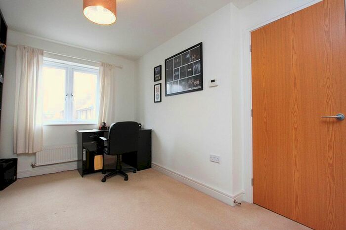 3 Bedroom Semi-Detached House To Rent In Milbury Farm Meadow, Exminster, Exeter EX6