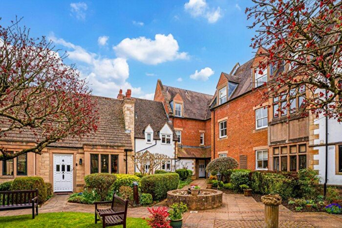 2 Bedroom Flat For Sale In The Grange, Moreton-in-Marsh, Gloucestershire, GL56