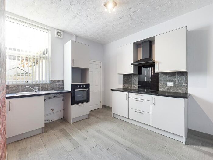 2 Bedroom Terraced House To Rent In Newfield Street, Tunstall, Stoke-on-Trent, ST6