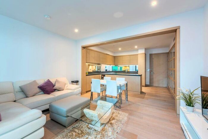 1 Bedroom Flat To Rent In Legacy Gardens, Nine Elms, London, SW11