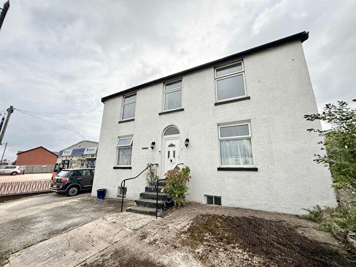 4 Bedroom Detached House For Sale In Rhuddlan Road, Abergele, LL22