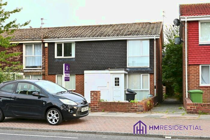 2 Bedroom Flat To Rent In College Road, Ashington, NE63