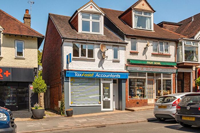 1 Bedroom Maisonette To Rent In Wey Hill, Haslemere, GU27