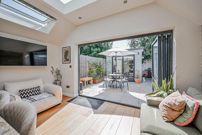 3 Bedroom Semi Detached House For Sale In Exmouth Road, Walthamstow, London, E17
