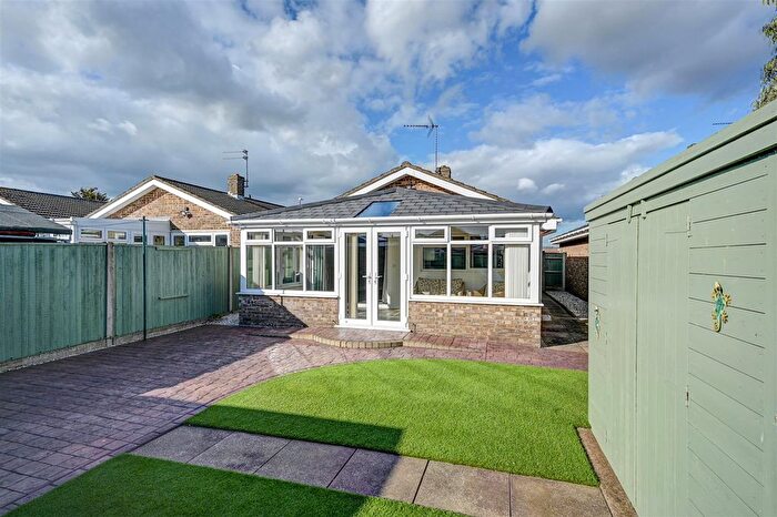 2 Bedroom Detached Bungalow For Sale In Half Moon, Gorleston, Great Yarmouth, NR31