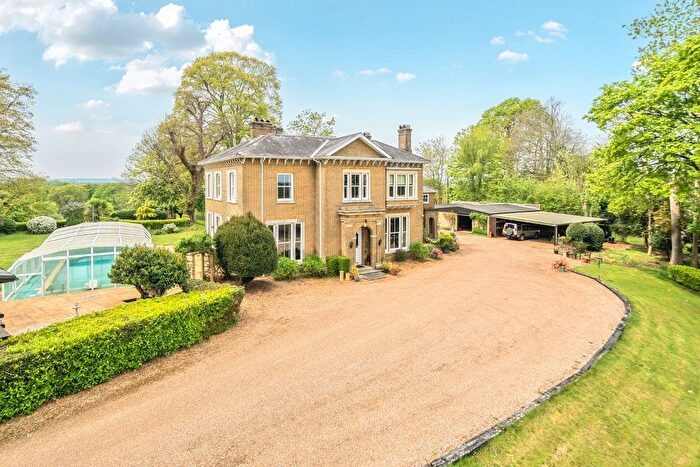 5 Bedroom Detached House For Sale In Quob Lane, West End, Southampton, Hampshire, SO30