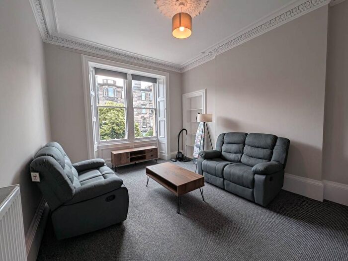 3 Bedroom Flat To Rent In Marchmont Crescent, Edinburgh, EH9